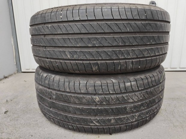 215 50 17 michelin 215/50 R 17 nyári gumi 2 db