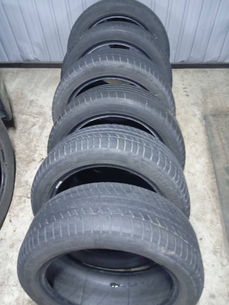 215/50 R17 nyri gumik