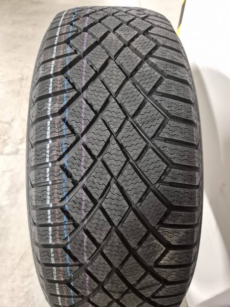 215/50 R19 Continental tli gumi 4db