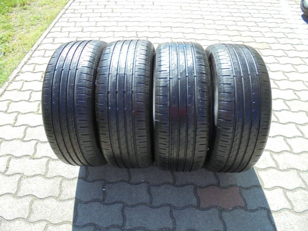 215/50 R 17-es prémium szinte új nyári gumi eladó