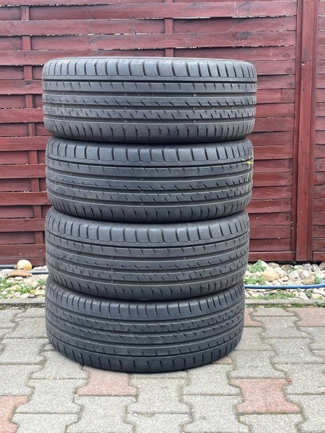 215/50r17 Continental