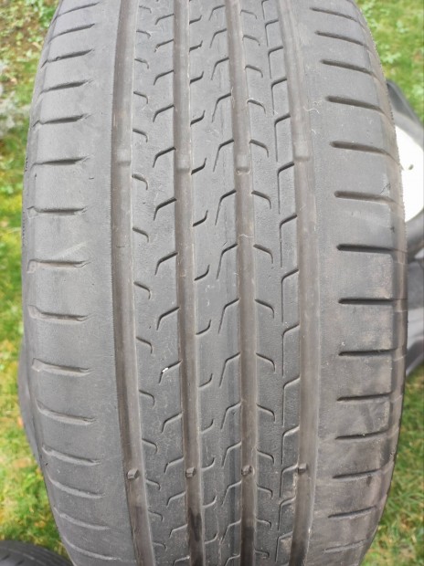 215/50r18as Continental nyárigumi