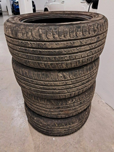 215/55R16 Hankook nyárigumi 4db
