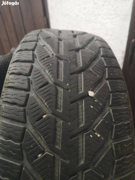 215/55R16 Kormoran téligumik olcsón eladók 14000/db