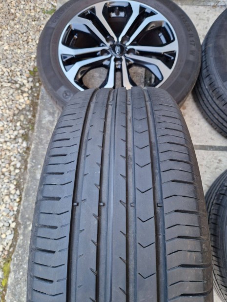 215/55R17 Continental Premiumcontact nyári gumi garnitúra 215/55 R17