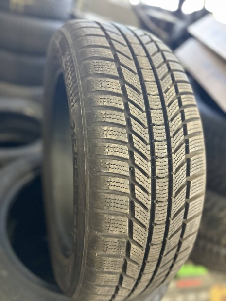 215/55R17 Continental tli 4db jszer