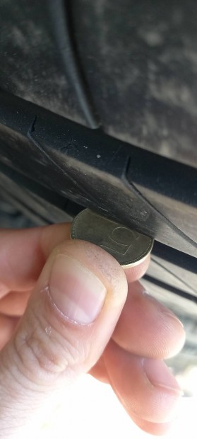 215/55R17 Michelin nyárigumi 2db
