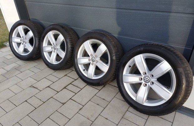 215/55R17 Original Vw tligumi garnitra!