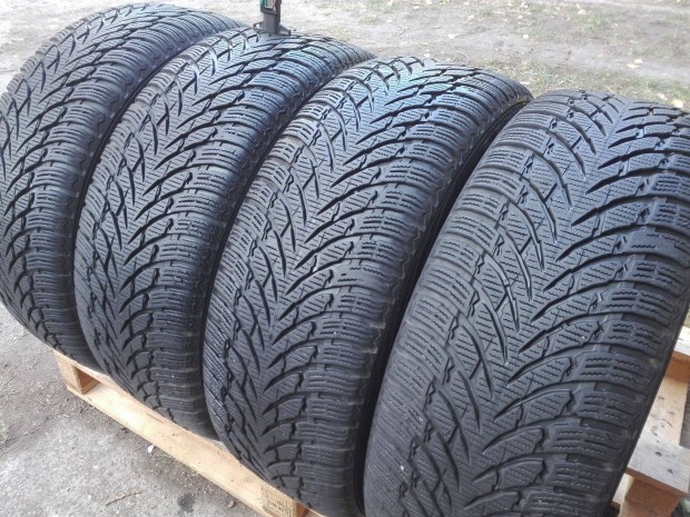 215/55R18 Nokian téli gumi garnitúra 215/55 r18
