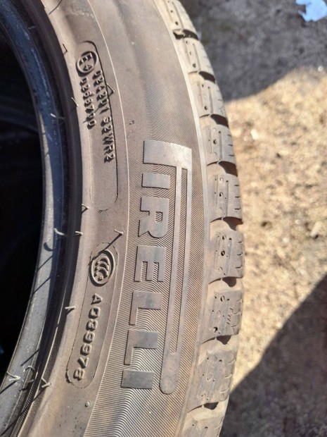 215/55/17 Pirelli prmium hasznlt gumiabroncsok tliek eladk. Ar: 50