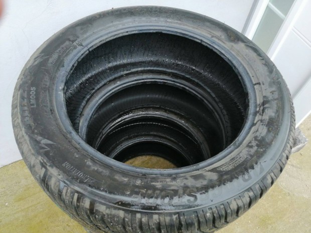 215 55 17 bridgestone 215/55 R 17 tli gumi 2 db