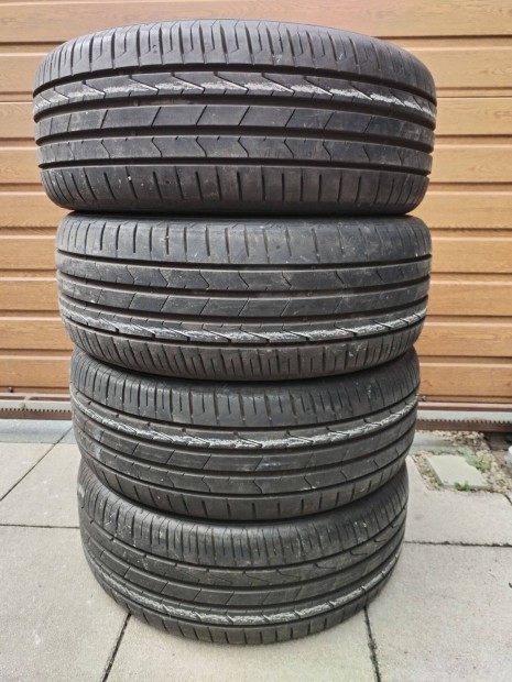 215 55 17 hankook 215/55 R 17 nyári gumi garnitura