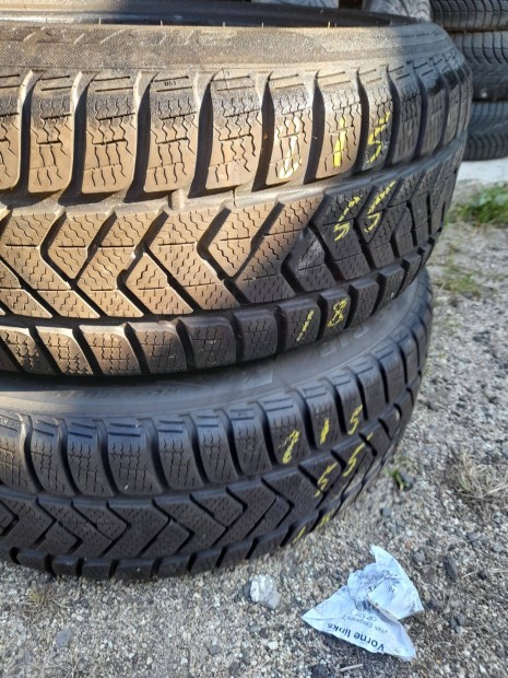 215/55/18 2db Pirelli prmium hasznlt gumiabroncsok tliek eladk. Ar