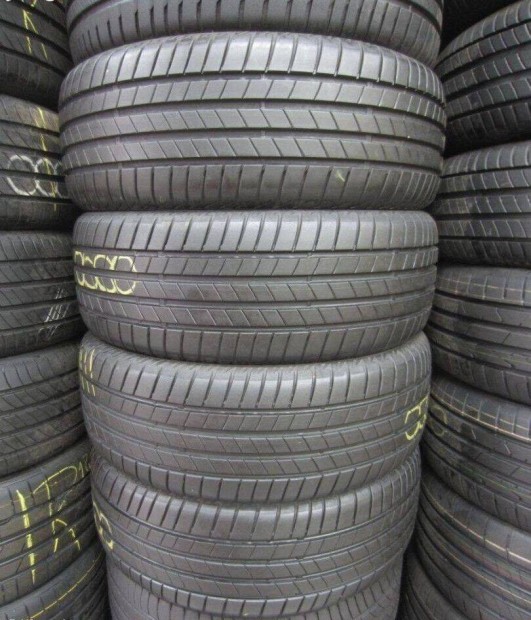 215/55 R17 Bridgestone T005 98W