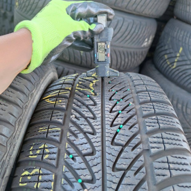 215/55 R17 Goodyear téli gumi 30000ft a 2db/235/