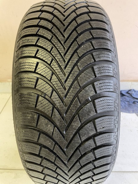 215/55 R17 Maxxis Wp6 téli gumi