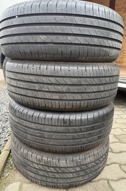 215/55 R17 Ny�ri gumi �j 2025 Good year Vitara passat b8 17
