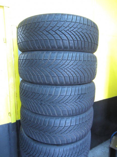 215/55 R17 Semperit Speed Grip5 98V