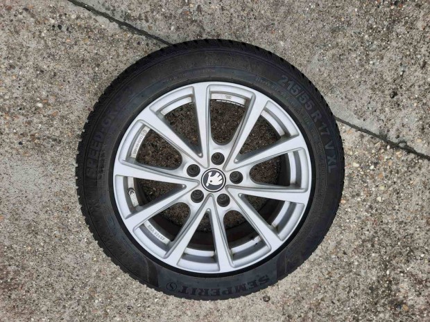 215/55 R17 Skoda alufelni + tligumi szett elad 