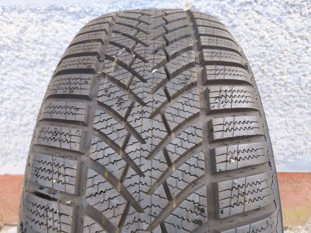 215/55 R17 jszer Semperit tli gumi