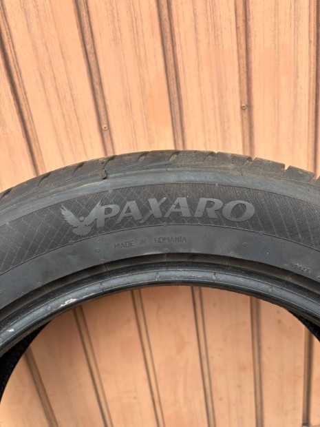 215/55 R17 gumik�peny