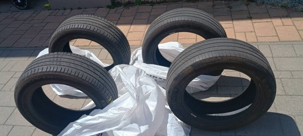 215/55 R17 nyári gumi (215 / 55 R17)
