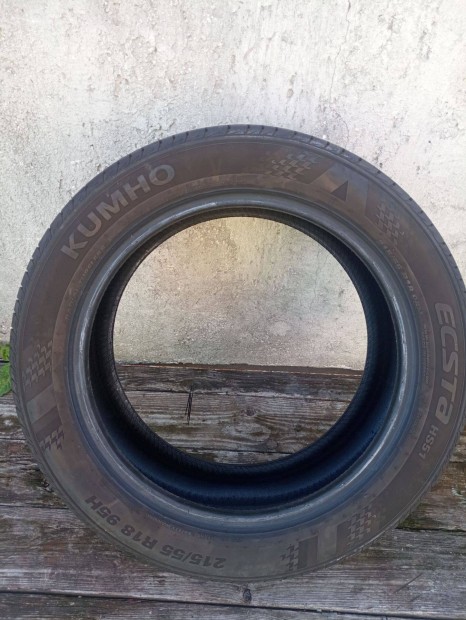 215/55 R18 95H Kumho Ecsta HS51 Nyri gumi