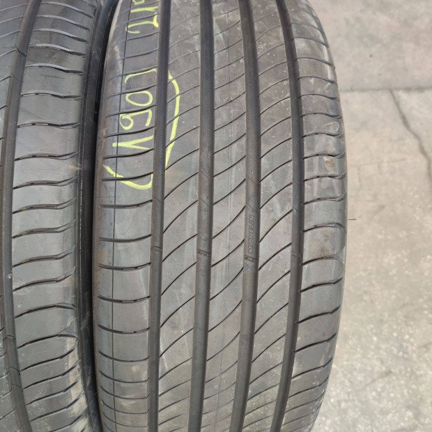 215/55 R18 Michelin nyri gumi 110000ft a 4db/190/