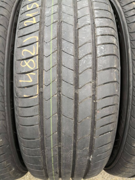 215/55 R18 Új!! Kumho nyári gumi 110000ft a 4db /482/