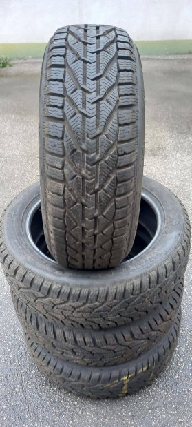 215/55 R18 taurus Winter hasznlt tligumi