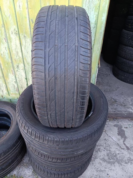 215/55 r17 2db Bridgestone nyári gumi eladó