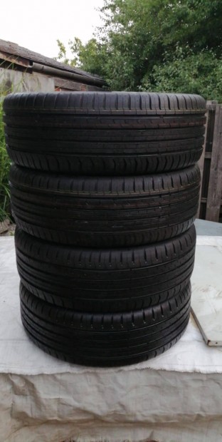 215/55 r17 Continental nyárigumi