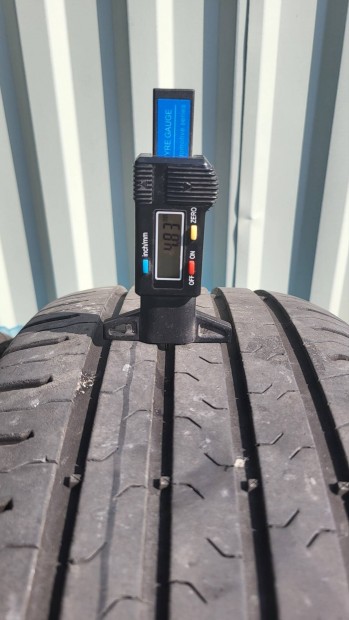 215/55 r17 Continental ny�rigumi. DOT:1621