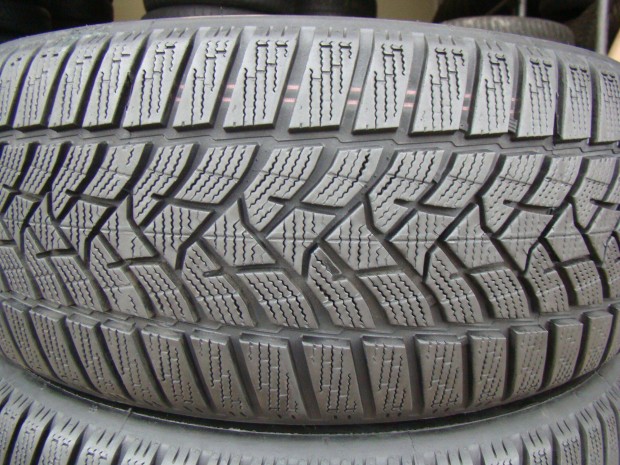 215/55 r17 Dunlop 2022-es tli gumi 215/55r17