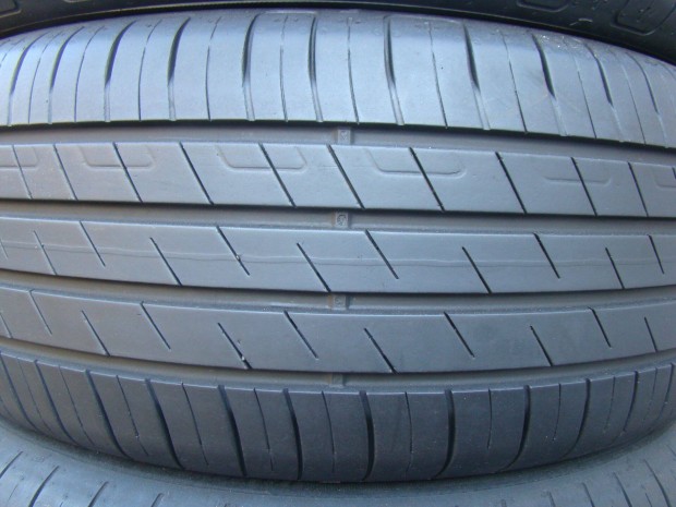 215/55 r17 Goodyear nyri gumi 215/55r17