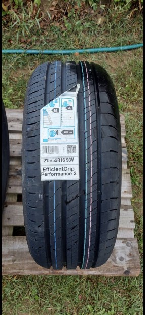 215/55r16 Goodyear 1db j nyari 15.000Ft