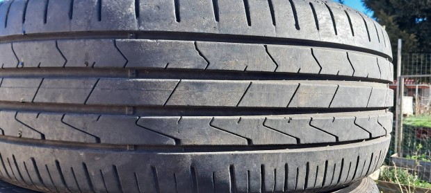 215/55r16 nyri gumik.