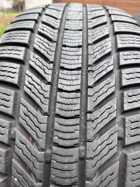 215/55r17 Continental tli gumi