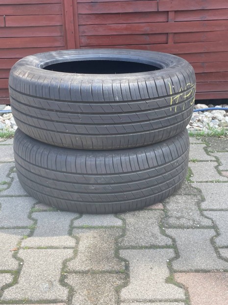 215/55r17 Goodyear