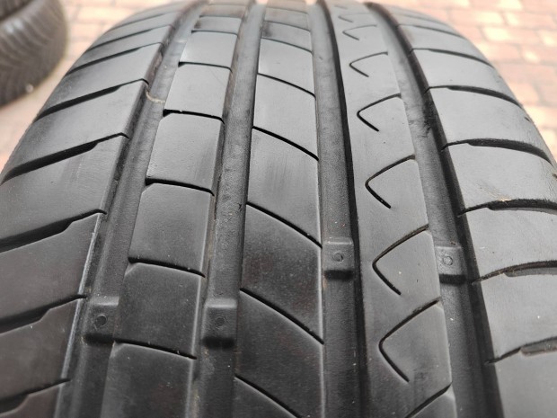 215/55r17 nyri gumi 2020