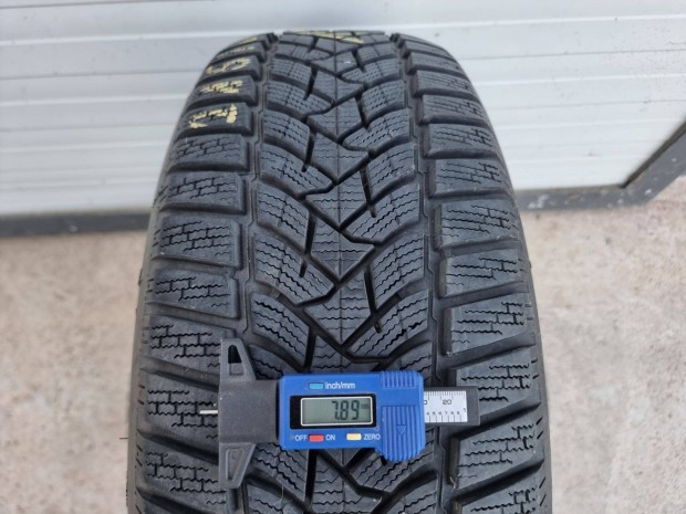 215/60R16 Dunlop téli gumi 2db teljesen újszerű állapotban eladó!