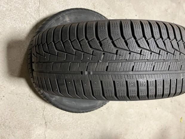 215/60R16 Hankook tligumi