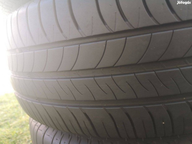 215/60R16 Michelin nyárigumik eladók