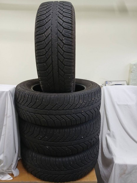 215/60R16 Semperit téli gumi garnitúra szett