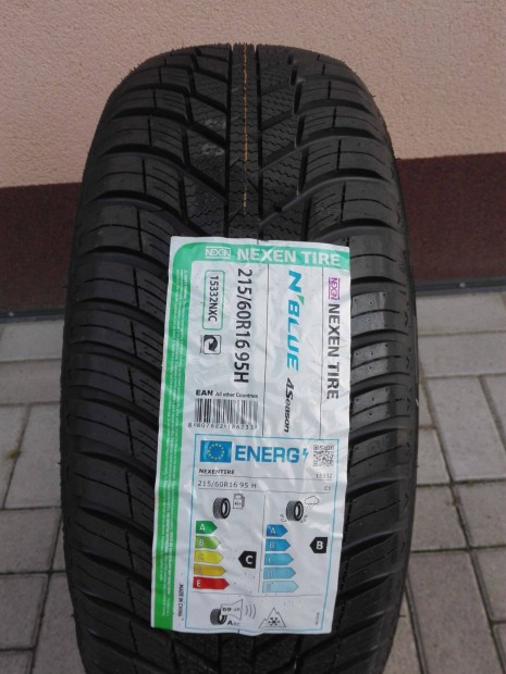 215/60R16 Új Nexen négyévszakos gumi 2db 215/60 r16