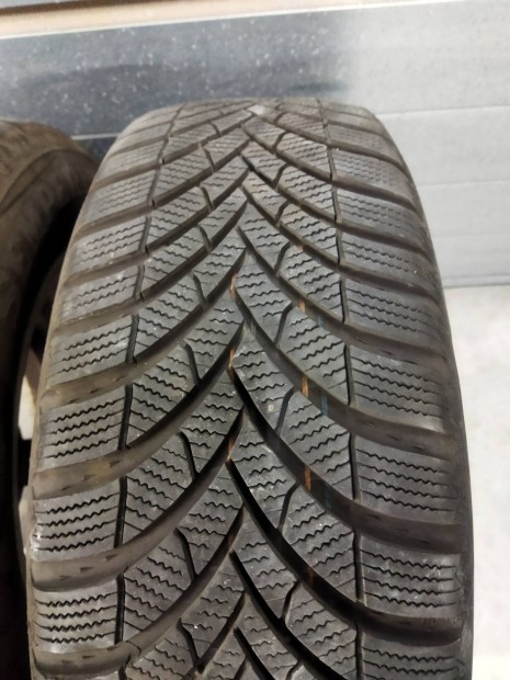 215/60R16 jszer Semperit tli gumi 2 darab 