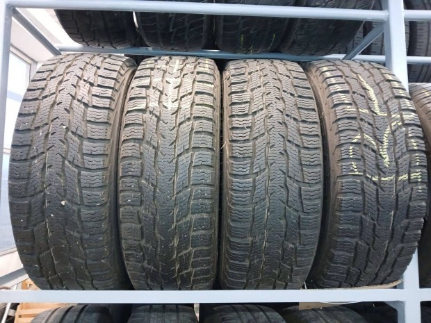 215/60R17C Nokian tli gumi garnitra