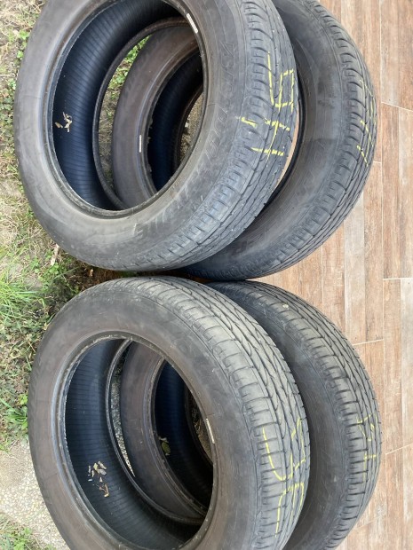 215/60R17 Bridgestrone Dueler nyri gumik