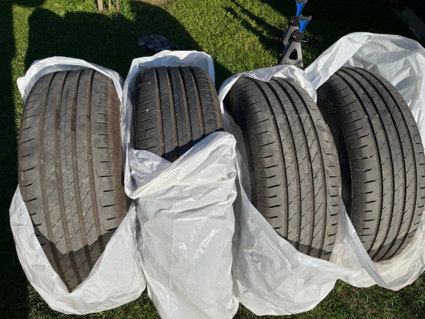 215/60R17 Conti Ecocontact 7 DOT1825