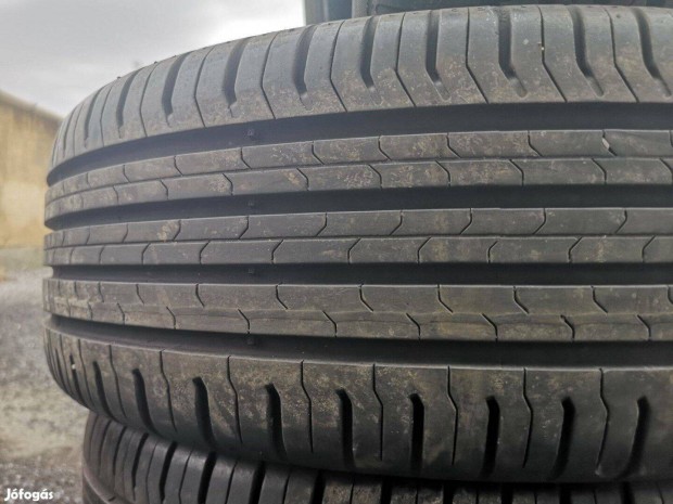 215/60R17 újszerű Continental nyárigumik eladók